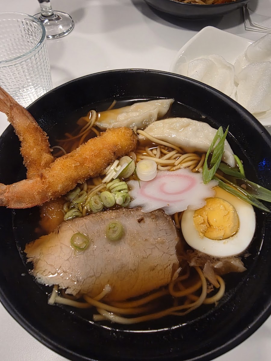 Restaurante Gunma Sushibar & Kitchen-4